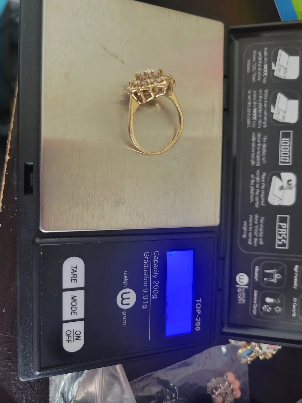 Vintage W/5 14K Cocktail Statement Ring with clear ornate Scalloped Halo Design